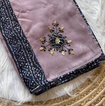 Lavender Mirror And Thread Embroidered Crunchy Chiffon Saree 1