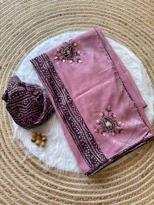Light Plum Mirror And Thread Embroidered Crunchy Chiffon Saree 3