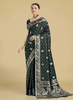 dark geen woven banarasi satin silk blend saree 2