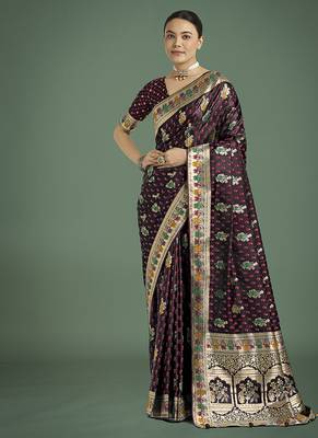 maroon banarasi zari woven satin saree 2