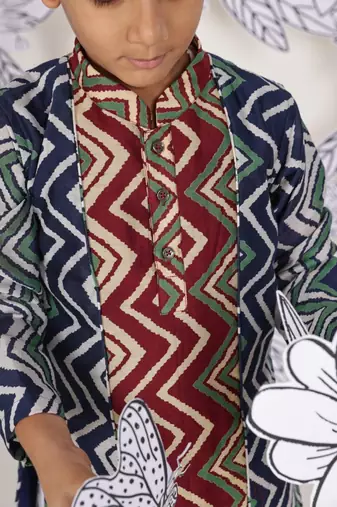 Zigzag fest boys kurta set multicolour print with white pajama