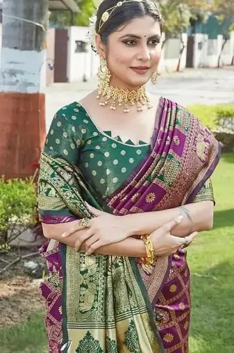 Multicolor silk blend saree with blouse