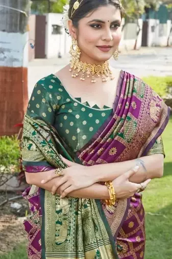 Multicolor silk blend saree with blouse