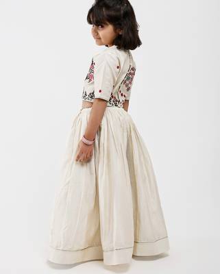 White animal printed chanderi lehenga 3