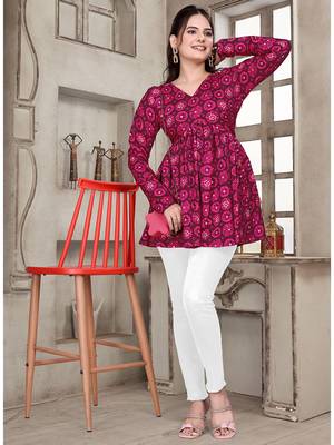 Pink printed v-neck long sleeve top in delta silk     everyday wear 1