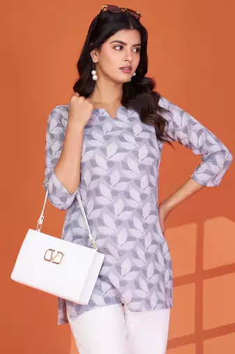 Stylish grey printed cotton blend round neck 3/4 sleeve top for women