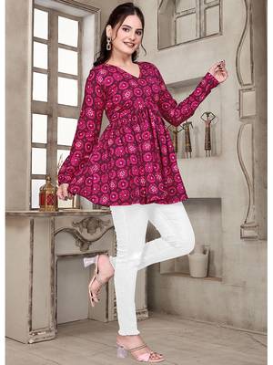 Pink printed v-neck long sleeve top in delta silk     everyday wear 2
