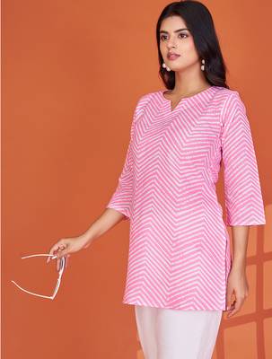 Trendy pink printed cotton blend round neck 3/4 sleeve top for women 3