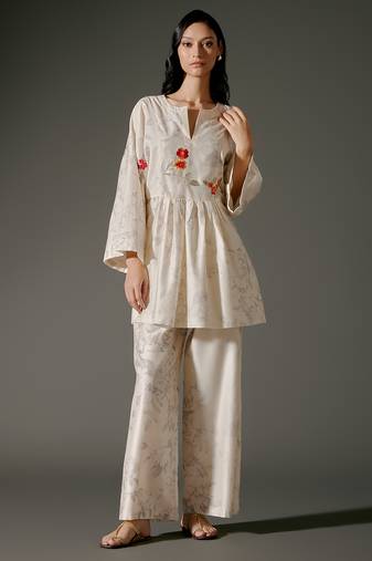 Ivory printed chanderi silk kurta set