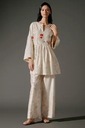 Ivory printed chanderi silk kurta set