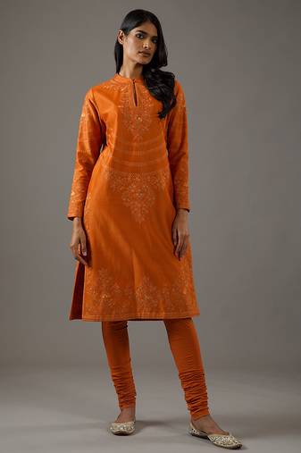 Rust floral embroidered chanderi silk kurta set