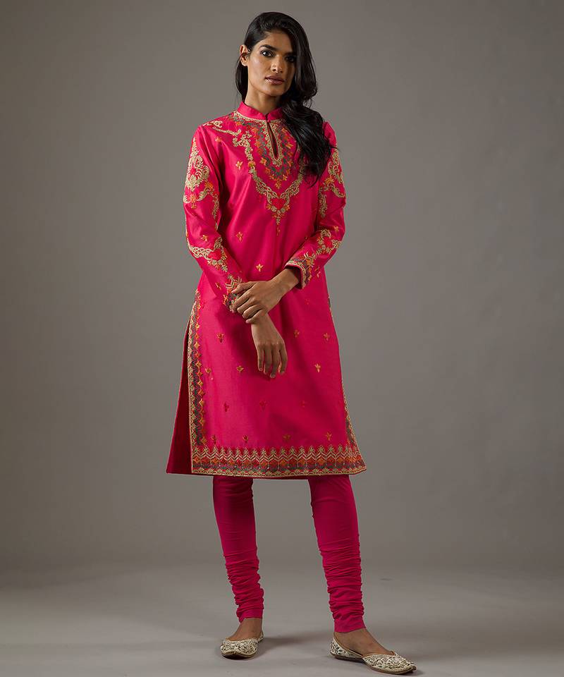 Fuchsia floral embroidered chanderi silk kurta set