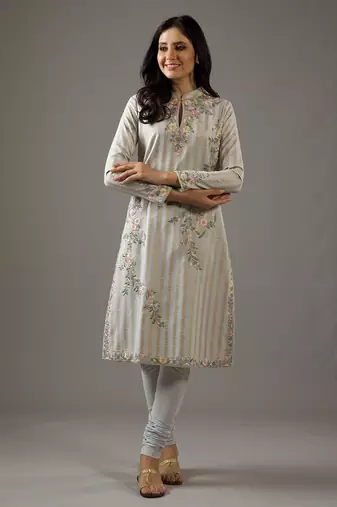 Blue floral embroidered chanderi silk kurta set