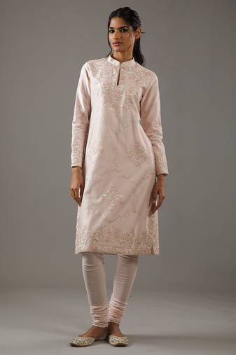 Pink floral embroidered chanderi silk kurta set