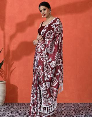 Wine chinon digital printed saree 5