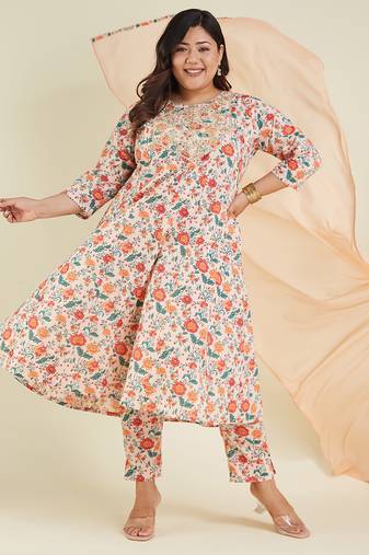 Janasya women's plus size peach pure cotton floral printed zari embroidered anarkali kurta set