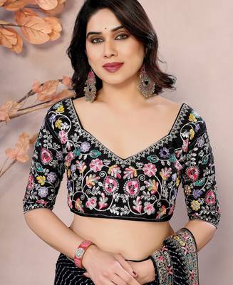 Black georgette embroidered leheria saree 5