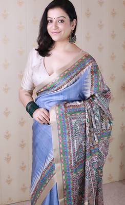 Grey woven zari border digital printed tussar silk blend saree 3