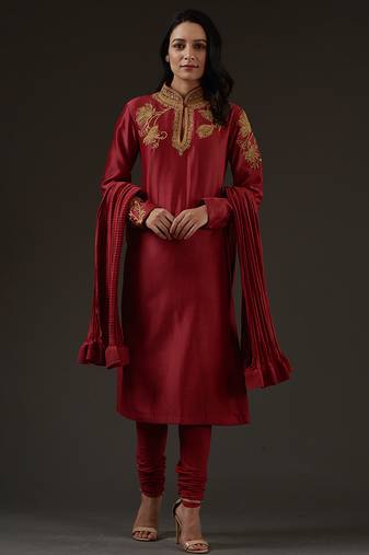 Red embroidered chanderi kurta set