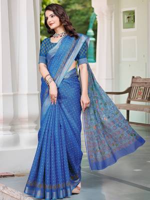 Blue printed saree with woven border 5
