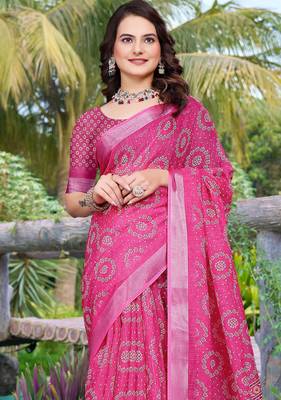 Pink printed saree with woven border 3