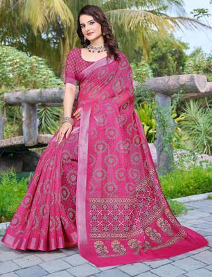 Pink printed saree with woven border 5