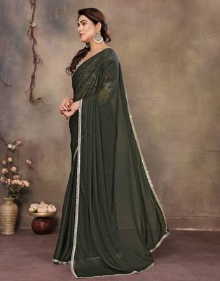 Green georgette solid saree 4