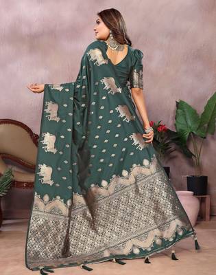 Green faux banarasi silk blend jacquard weaving saree 2