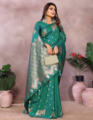 Rama faux banarasi silk blend jacquard weaving saree 4