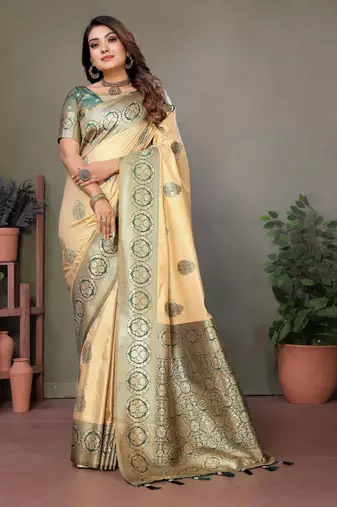 Green woven rich pallu viscose silk blend saree