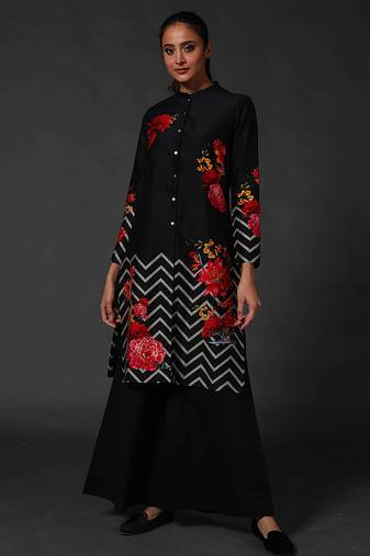 Black floral printed chanderi kurta set