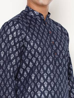 Men's festive navy blue printed kurta with white churidar 2