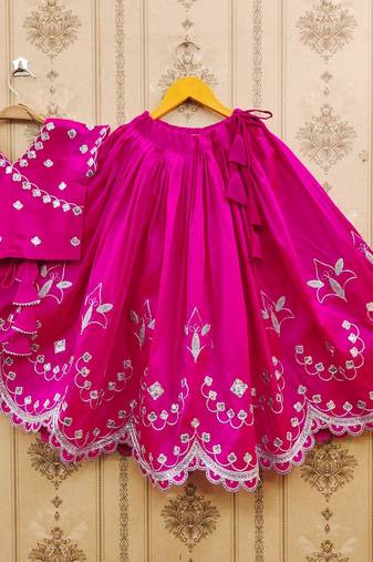Pink embroidered taffeta lehenga and choli for girls