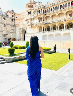 Blue One Shoulder Kurta Set 4