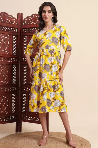 Aayumi yellow floral printed flared maxi dress