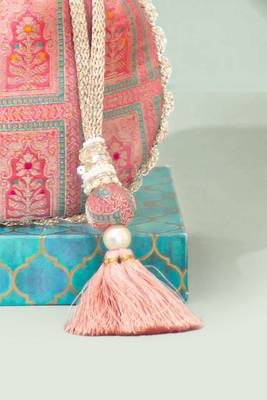 Pink silk potli bag 5
