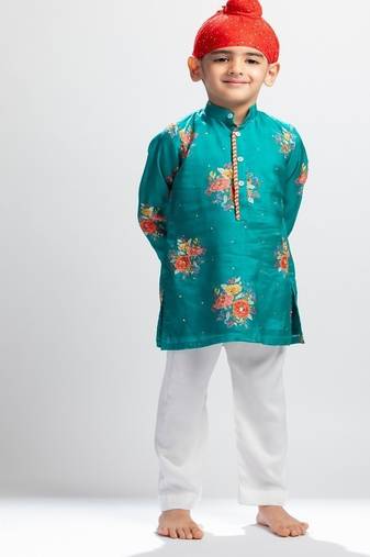 Green printed cotton kurta pyjama