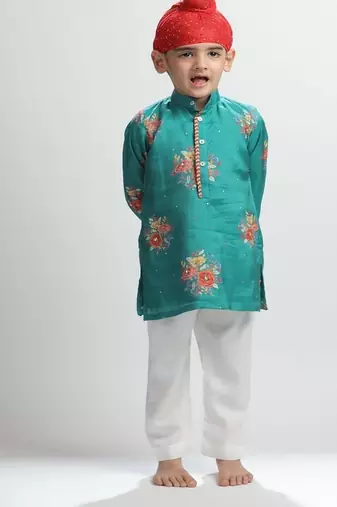 Green printed cotton kurta pyjama