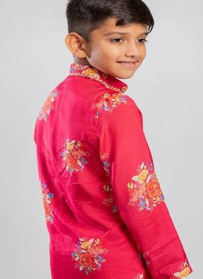 Red printed cotton kurta pyjama 2