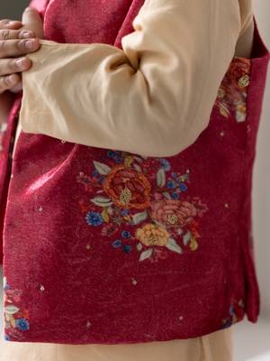Red printed cotton nehru jacket set 5
