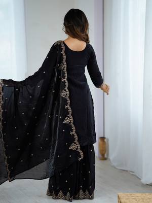 black embroidered sharara set in crunchy silk fabric 4