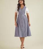 Lavender solid pinafore dress with button