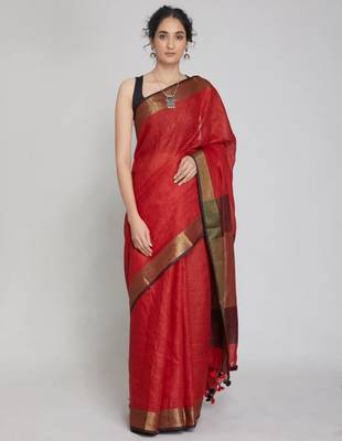 Maroon handwoven linen saree with gold zari border 1