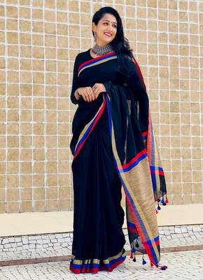 Blue  handwoven linen saree with contrast border 5
