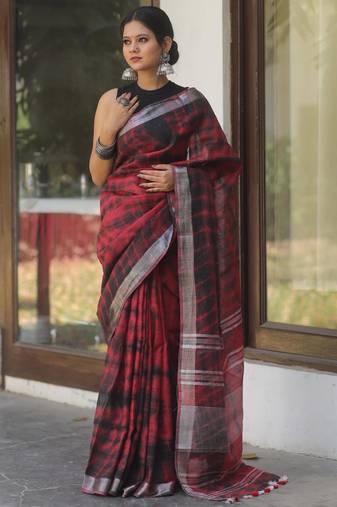 Red and black handwoven shibori print linen saree