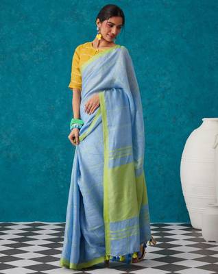 handwoven light blue checks linen saree 2
