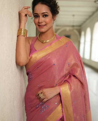 handwoven pink tissue linen saree with mirror work 5