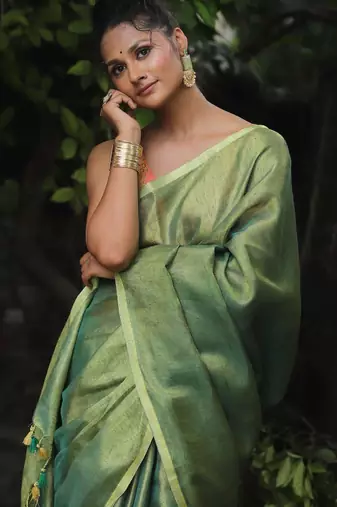 handwoven green tissue linen saree