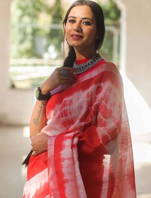 Multicolor handwoven cotton linen saree with shibori print 1