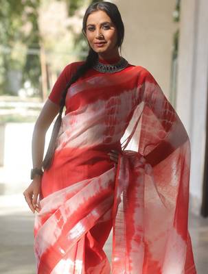 Multicolor handwoven cotton linen saree with shibori print 5